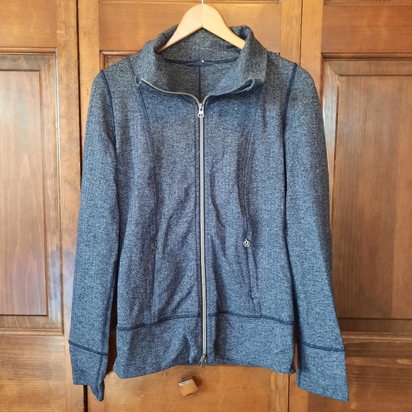 Lululemon Daily Yoga Jacket Herringbone Black Swan Zipper Jacket W4A48S Size 6 - Picture 4 of 15